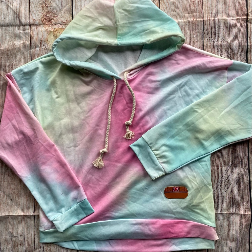 *BRAND NEW* Tye Dye Crop Top Style (longer than typical crop top) Hoodie